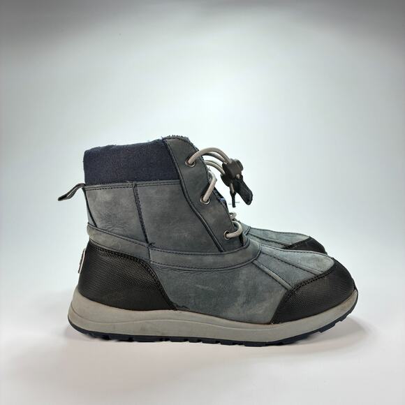 UGG Turlock Gray Suede Waterproof Winter Boots 1112247K Youth Boys Size 5 - Picture 1 of 10